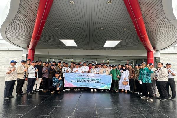 Kolaborasi Hebat Dunia Pendidikan dan Industri: DPR RI & Forum Pesantren Kunjungi AKTI dan Toyota